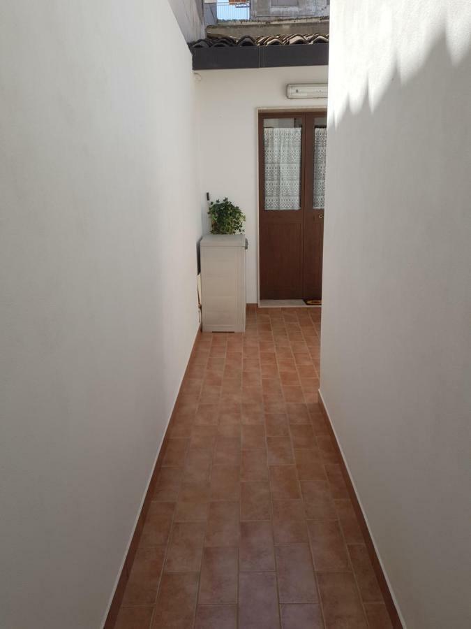 Half House Floridia Villa ภายนอก รูปภาพ